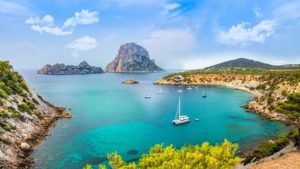 Ibiza: sarà un’estate senza divertimento, club e discoteche